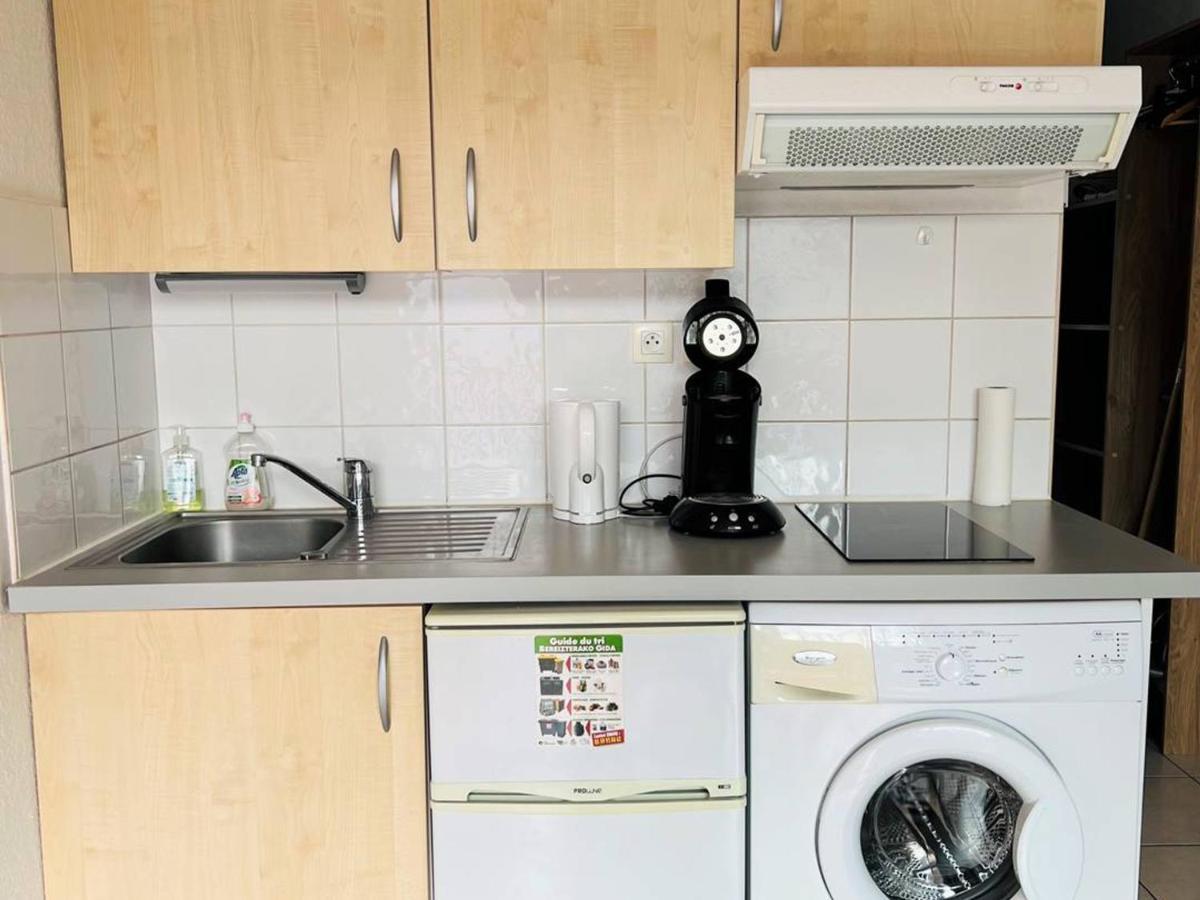 Appartement T1 Bis Avec Terrasse Et Piscine A Cambo-Les-Bains, 1 Chambre, Parking Prive - Fr-1-495-4 Екстер'єр фото